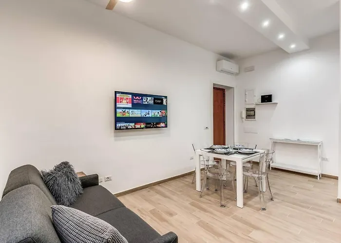New Flat In Front Stpeter Square דירה רומא