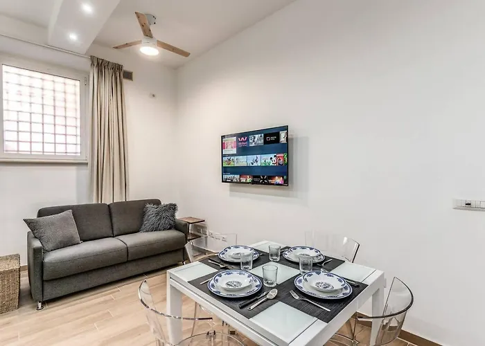 New Flat In Front Stpeter Square * רומא