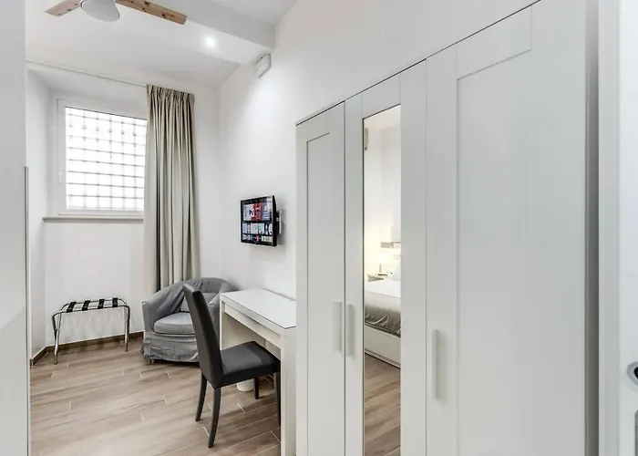 New Flat In Front Stpeter Square * רומא